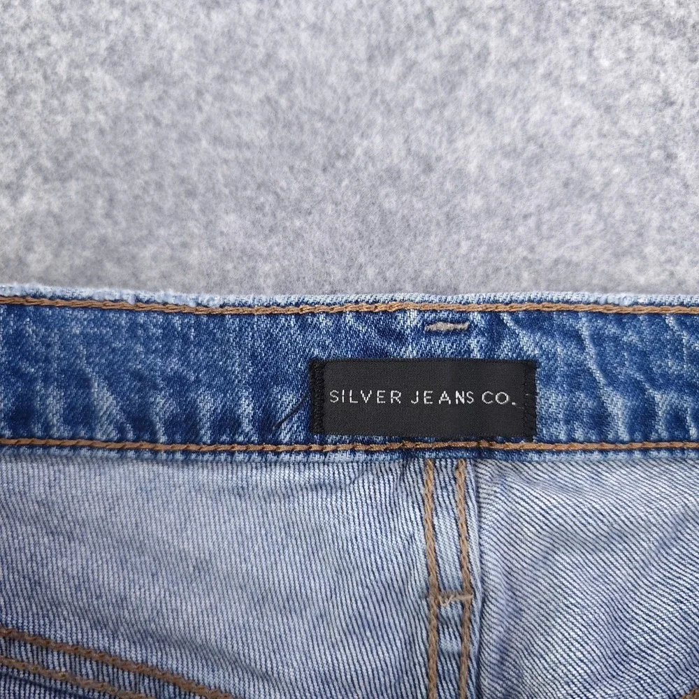 Silver Jeans Women's 26x27 Not Your Boyfriends Jeans (31x28) Blue Distressed‎